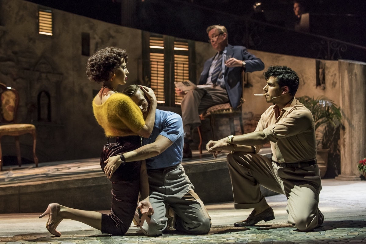 Liam Tamne (Giuseppe Naccarelli), Rob Houchen (Fabrizio Naccarelli), Celinde Schonemaker (Franca Naccarelli) and Alex Jennings (Signor Naccarelli).
The Light In The Piazza
